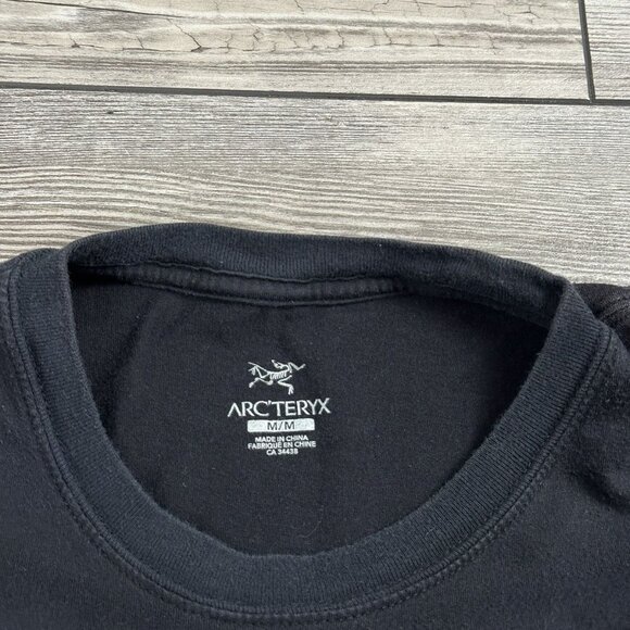 Arc’teryx Graphic T Shirt - Picture 5 of 6